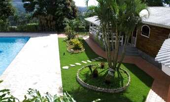 Imagem: Chácara com AT 5.200m2 - AC 1.323,00m2