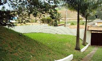 Imagem 7: Casa localizada no bairro Vale Azul, Caxambu