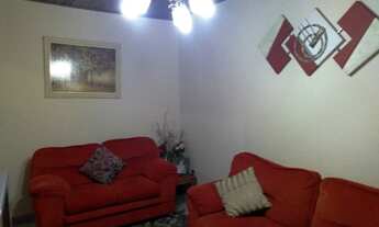 Imagem 2: Casa comercial, 2 dormitórios, 2 vagas na garagem, 260M² de Área Construída, 410M² de Área