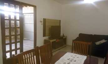 Imagem: Casa com AT 171,00m² e AC 95,00m² contendo