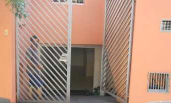 Imagem: CASA COM 2 DORMITÓRIOS E 1 VAGA COBERTA