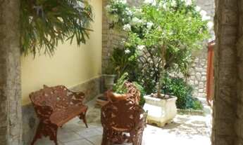 Imagem 2: CASA AMPLA COM SALÃO DE FESTAS NO PISO SUPERIOR