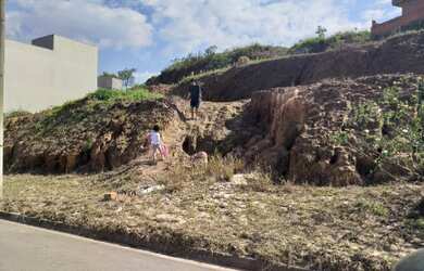 Imagem 6: TERRENO DE 345M² EM CONDOMÍNIO POR UM PREÇO SUPER ATRATIVO