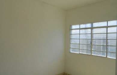 Imagem 6: CASA TÉRREA COM 2 DORMITÓRIOS E 2 VAGAS AO LADO DO TERMINAL COLÔNIA