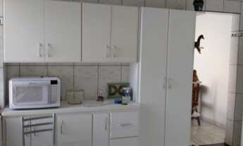 Imagem 7: CASA COM 2 DORMITÓRIOS E VÁRIAS VAGAS DESCOBERTAS BEM LOCALIZADA