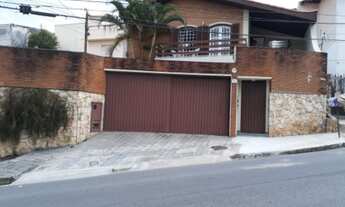 Imagem: EXCELENTE CASA COM 4 DORMITÓRIOS (1 SUITE)