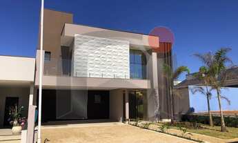 Imagem 6: SOBRADO COM PISCINA EM CONDOMÍNIO FECHADO