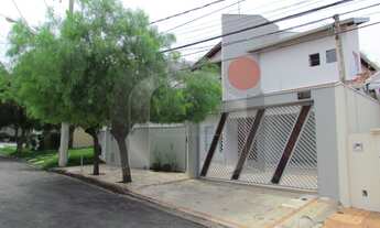 Imagem: CASA EM BAIRRO MUITO BEM LOCALIZADO E EXCLUSIVAMENTE