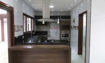 Imagem 6: SOBRADO COM PISCINA E EDÍCULA EM CONDOMÍNIO FECHADO