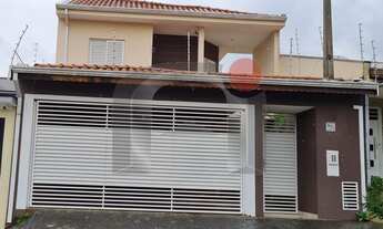 Imagem: SOBRADO COM SUÍTE E CHURRASQUEIRA