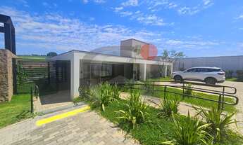 Imagem: TERRENO EM CONDOMÍNIO FECHADO COM TODO