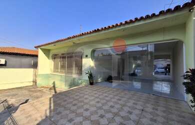 Imagem 2: CASA COMERCIAL NA REGIÃO CENTRAL