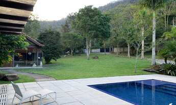 Imagem: ESPLENDOROSA E ÚNICA EM ITAIPAVA