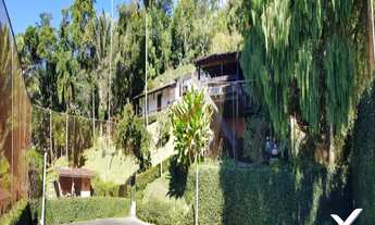 Imagem: Casa com vista deslumbrante da cidade em