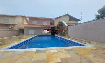 Imagem: Casa alto padrão lado praia em bairro nobre