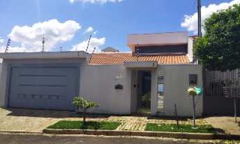 Imagem 4: 3 dormitórios, 1 suítes, 1 vaga na garagem