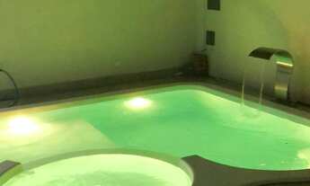 Imagem: 5 dormitórios, 3 suíte, 1 vaga na garagem