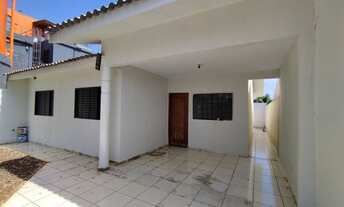 Imagem: 3 dormitórios, 1 vaga na garagem