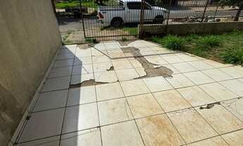 Imagem 2: 2 dormitórios, 1 vaga na garagem, 70M² de Área Construída