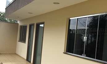 Imagem 3: 4 dormitórios, 1 suítes, 4 banheiro, 263M² de Área Construída