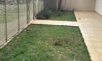 Imagem 4: 4 dormitórios, 1 suítes, 4 banheiro, 263M² de Área Construída