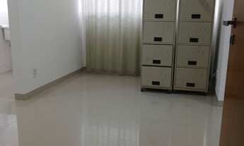 Imagem 2: 2 dormitórios, 1 vaga na garagem, 50M² de Área Construída