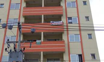 Imagem 2: 2 dormitórios, 1 suítes, 1 vaga na garagem, 90M² de Área Construída