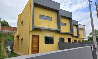 Imagem: 3 dormitórios, 1 suítes, 1 banheiros