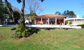 Imagem 2: 5 dormitórios, 4 suíte, 7 banheiro, 8 vagas na garagem, 561M² de Área Construída