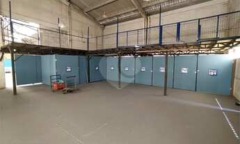 Imagem: 3 banheiro, 10 vagas na garagem, 1182M²