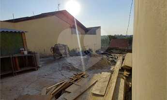 Imagem 5: 200M² de Área Construída, 200M² de Área Total