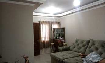 Imagem 6: 4 dormitórios, 1 suítes, 4 banheiro, 5 vagas na garagem, 300M² de Área Construída