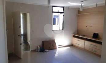 Imagem 2: 2 dormitórios, 1 banheiros, 1 vaga na garagem, 60M² de Área Construída, 84M² de Área Total