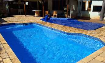 Imagem: 3 dormitórios, 2 suíte, 3 banheiro, 4