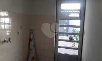 Imagem 2: 2 dormitórios, 2 banheiro, 3 vagas na garagem, 190M² de Área Construída, 190M² de Área Tot