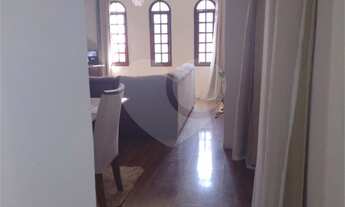 Imagem 5: 4 dormitórios, 2 banheiro, 2 vagas na garagem, 152M² de Área Construída, 292M² de Área Tot