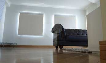 Imagem: 4 dormitórios, 1 suítes, 2 banheiro, 4