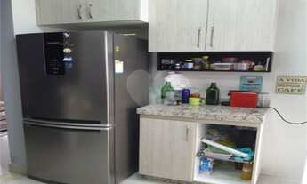 Imagem 3: 3 dormitórios, 1 suítes, 3 banheiro, 5 vagas na garagem, 232M² de Área Construída