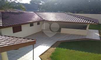 Imagem: 6 dormitórios, 3 suíte, 5 banheiro, 4