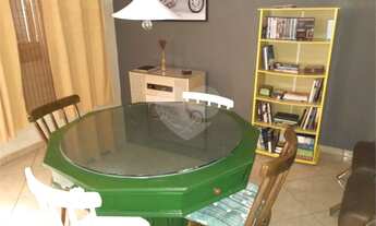 Imagem 7: 2 dormitórios, 1 suítes, 3 banheiro, 2 vagas na garagem, 170M² de Área Construída