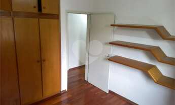 Imagem 7: 3 dormitórios, 1 suítes, 2 banheiro, 1 vaga na garagem, 102M² de Área Construída