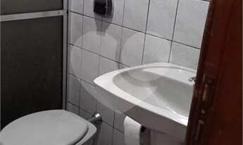 Imagem 6: 2 dormitórios, 2 banheiro, 2 vagas na garagem, 109M² de Área Construída, 125M² de Área Tot