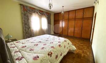 Imagem 5: 3 dormitórios, 2 banheiro, 108M² de Área Construída, 171M² de Área Total