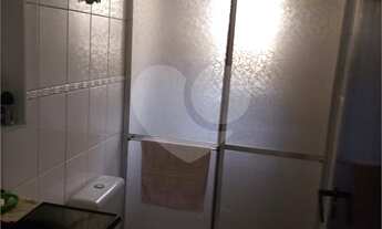 Imagem 3: 3 dormitórios, 1 suítes, 3 banheiro, 2 vagas na garagem, 231M² de Área Construída