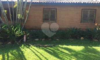 Imagem 6: 4 dormitórios, 1 suítes, 1 banheiros, 4 vagas na garagem, 483M² de Área Construída