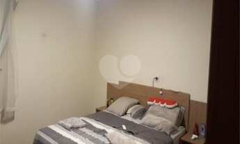 Imagem: 3 dormitórios, 1 suítes, 3 banheiro, 4