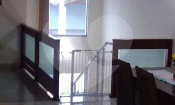 Imagem 4: 3 dormitórios, 1 suítes, 3 banheiro, 2 vagas na garagem, 171M² de Área Construída