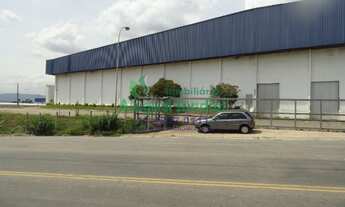 Imagem 3: 2 banheiro, 18 vagas na garagem