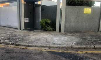 Imagem 2: 4 dormitórios, 3 banheiro, 4 vagas na garagem, 188M² de Área Construída