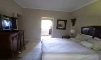 Imagem 3: Casa p/ LOCAÇÃO - Condomínio Serra dos Cristais de 217m², 4 suítes, salas de estar, jantar